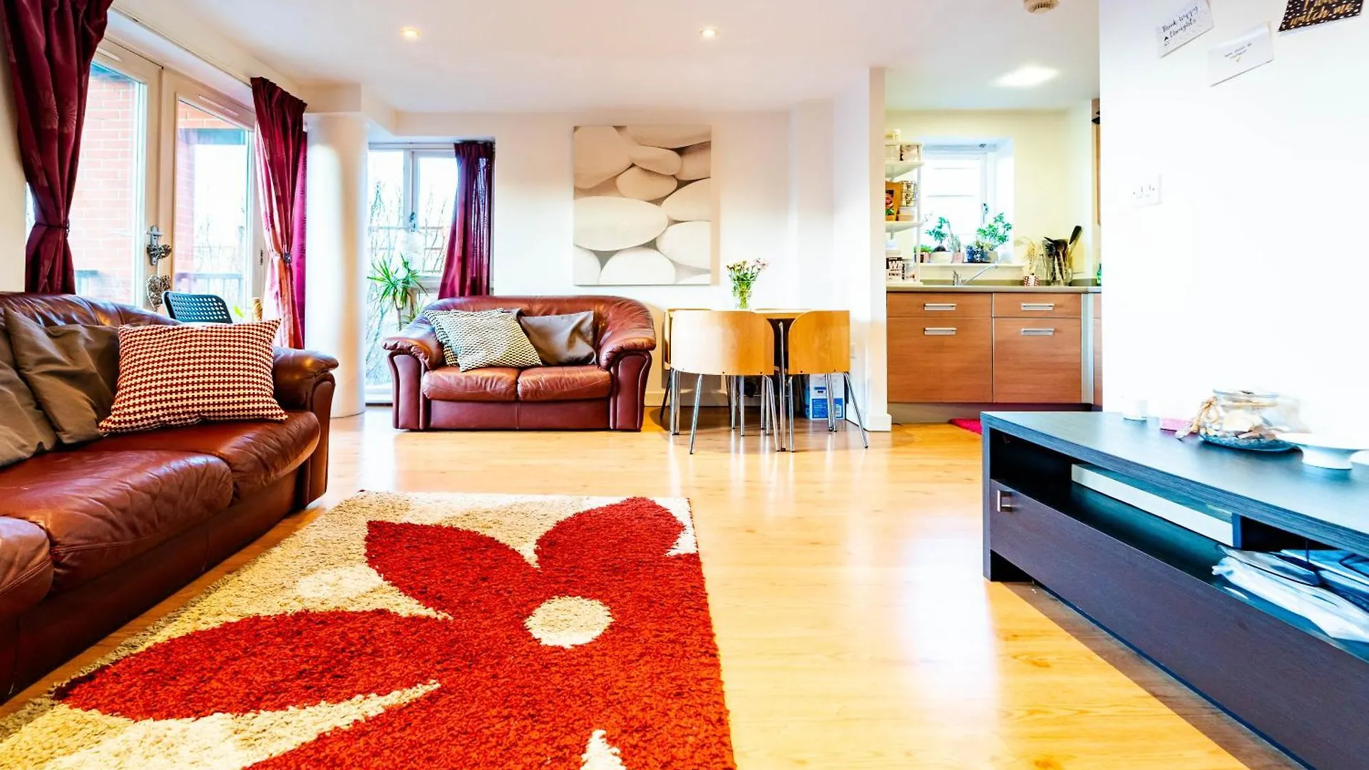 1 Bedroom Stylish Apartment In Zone 2 Close To Center - Whole Apartment London