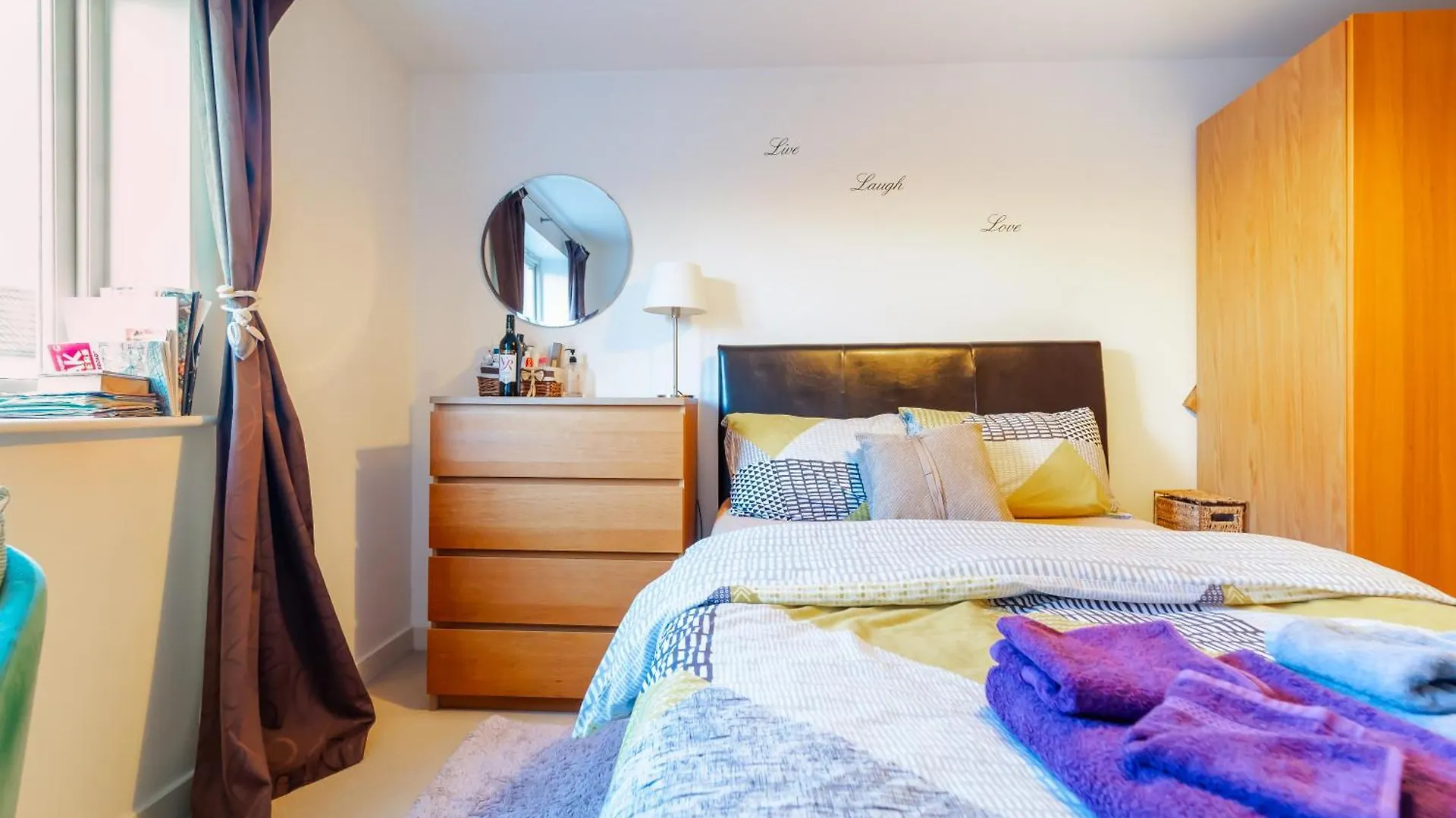 1 Bedroom Stylish Apartment In Zone 2 Close To Center - Whole Apartment London